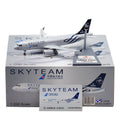 AVIATION 200 A320-200 CHINA SOUTHERN "SKYTEAM" REG: B-1696