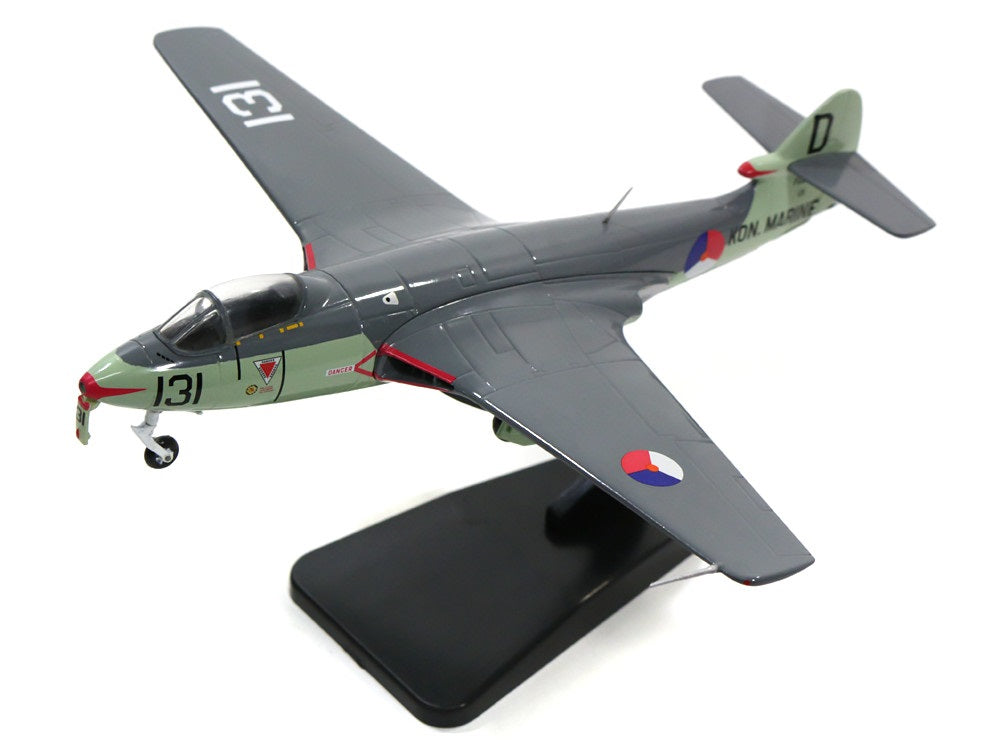 AVIATION72 HAWKER SEA HAWK FGA.50 KON MARINE 131/D