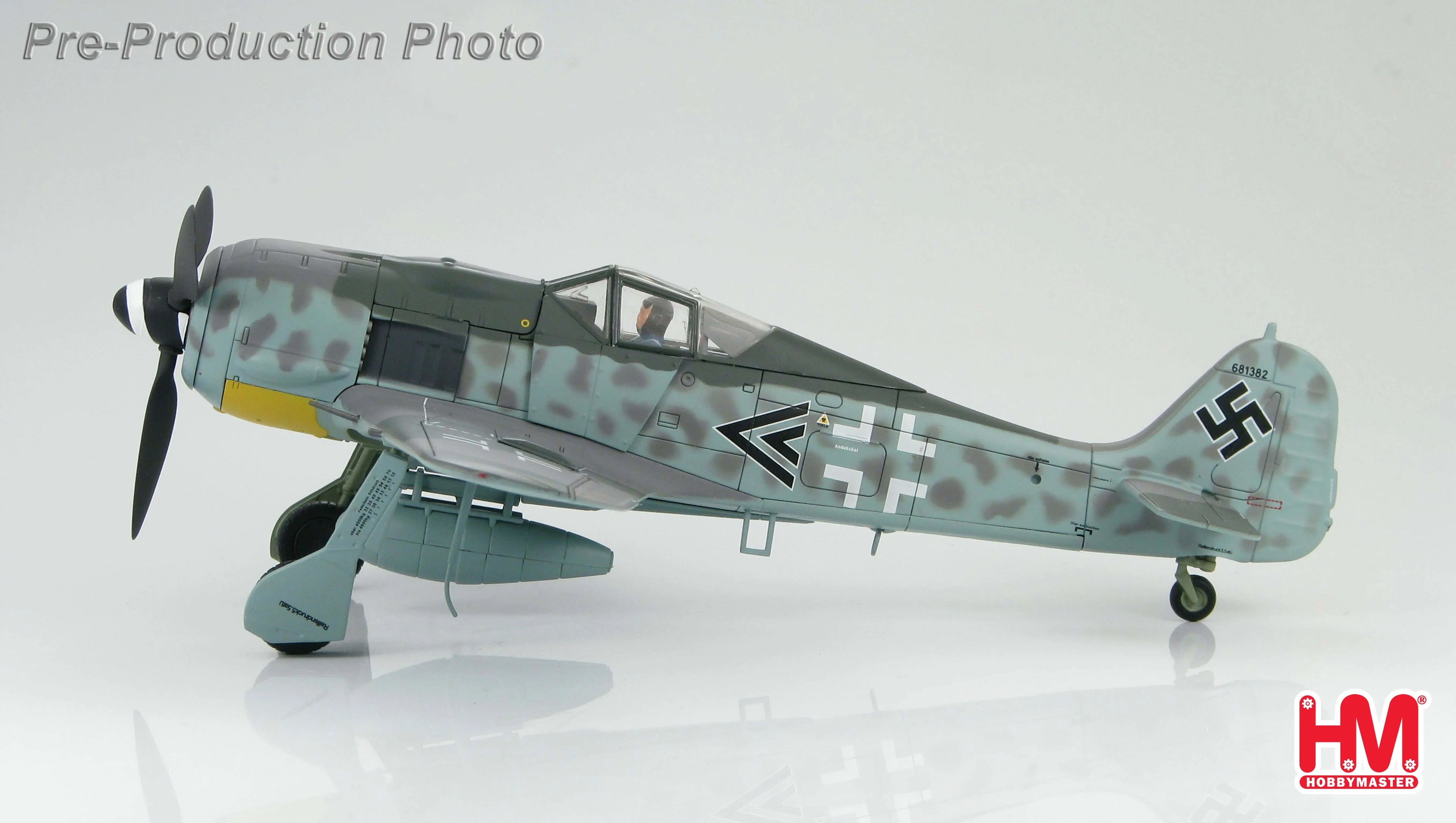 HOBBY MASTER FOCKE-WULF 190 A-8 IV/JG.3 WILHELM MORITZ