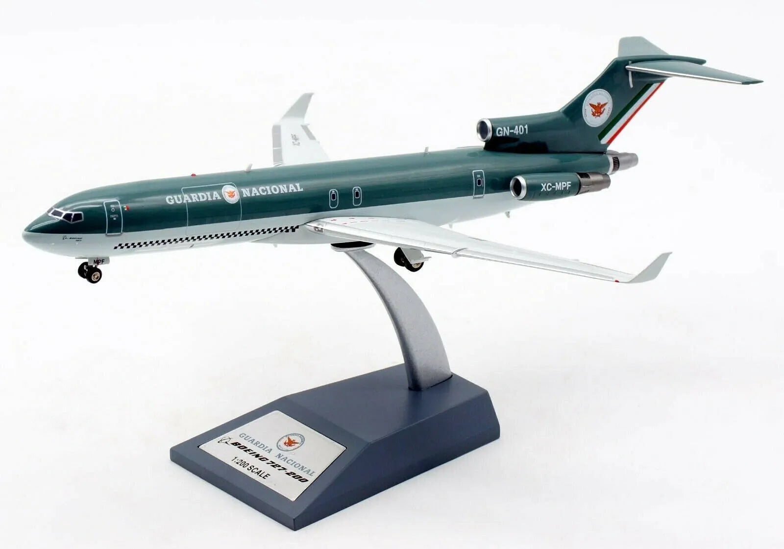 INFLIGHT 200 GUARDIA NACIONAL MEXICO B727-264/ADV REG: XC-MPF