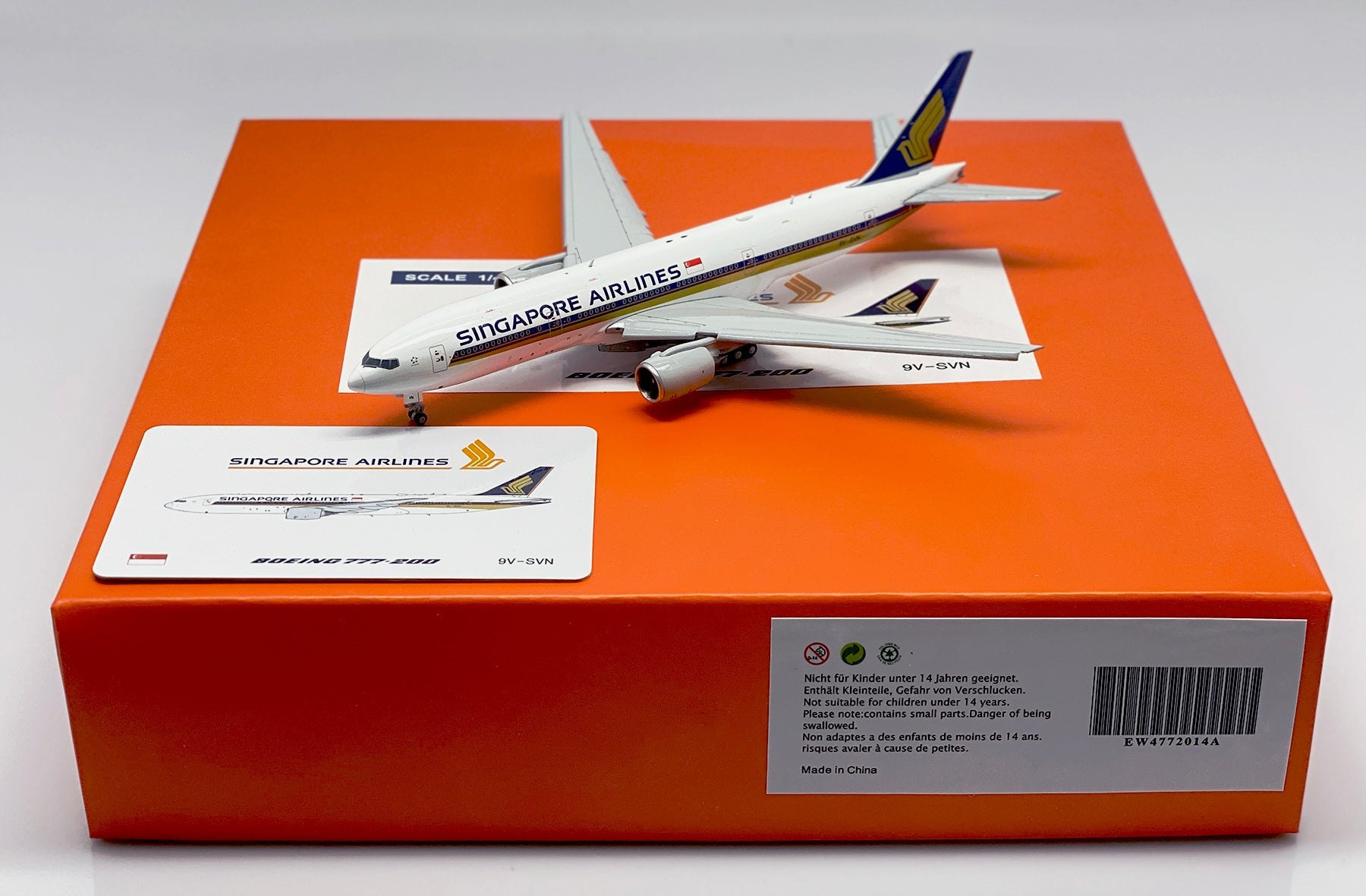 JC WINGS B777-200 SINGAPORE AIRLINES (FLAPS DOWN) REG: 9V-SVN