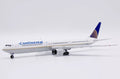 JC WINGS B767-400ER CONTINENTAL AIRLINES REG: N66051
