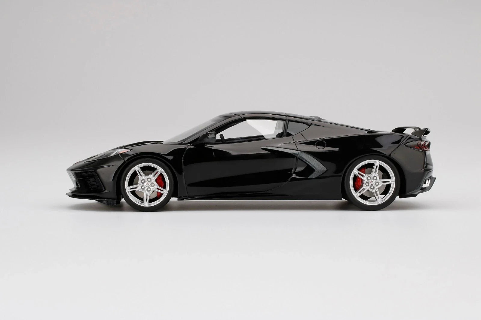 TOPSPEED 2020 CORVETTE STINGRAY BLACK WITH MIDNIGHT GRAY STRIPE (RESIN)
