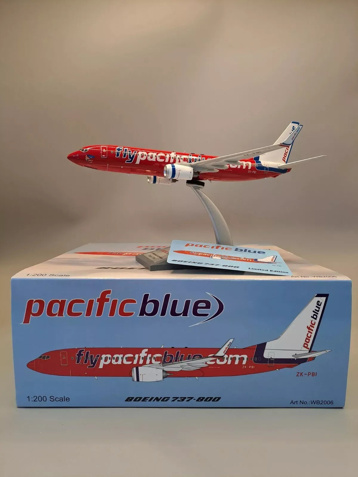 WB MODEL B737-8FE PACIFIC BLUE AIRLINES REG: ZK-PBI